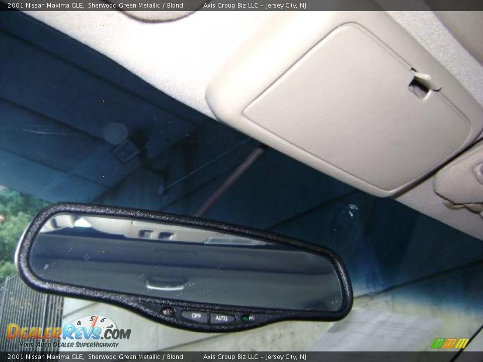 2001 Nissan Maxima GLE Sherwood Green Metallic / Blond Photo #20
