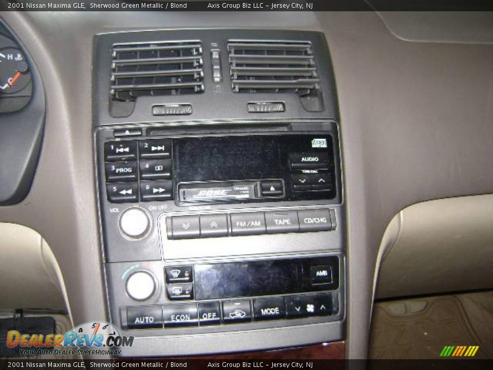 2001 Nissan Maxima GLE Sherwood Green Metallic / Blond Photo #21
