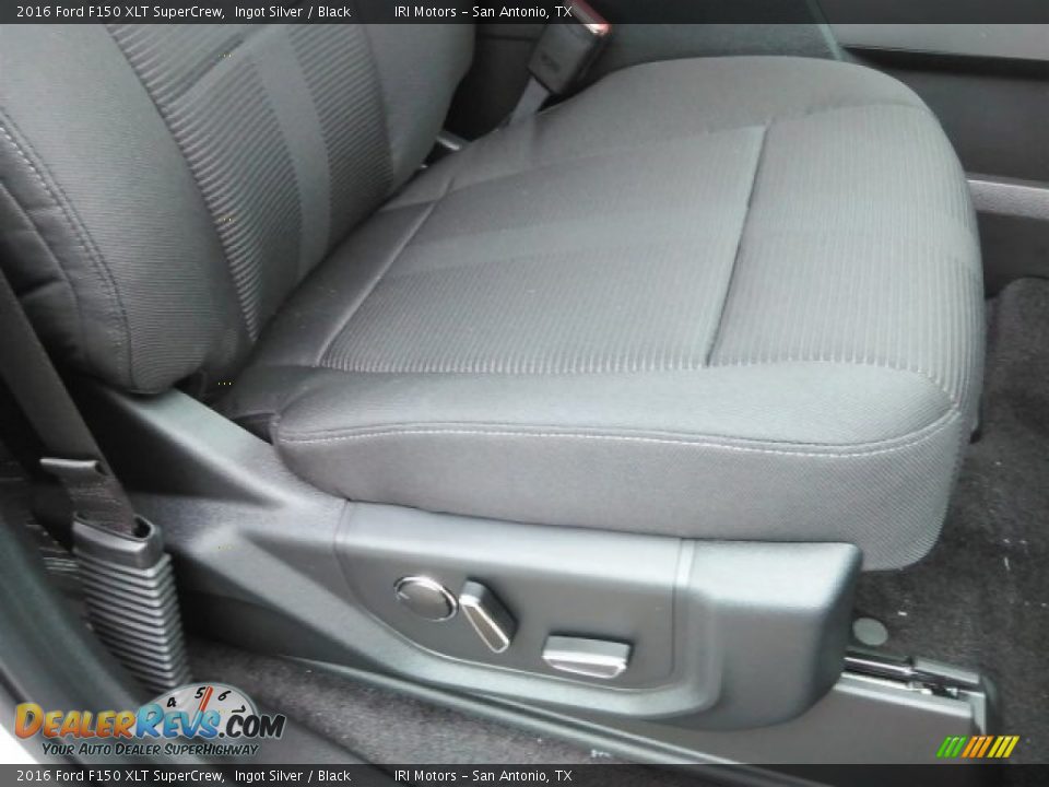 2016 Ford F150 XLT SuperCrew Ingot Silver / Black Photo #11