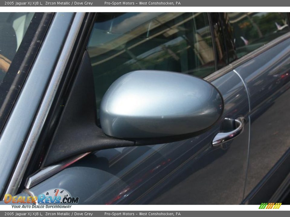 2005 Jaguar XJ XJ8 L Zircon Metallic / Dove Grey Photo #7