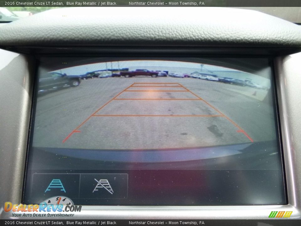 2016 Chevrolet Cruze LT Sedan Blue Ray Metallic / Jet Black Photo #18