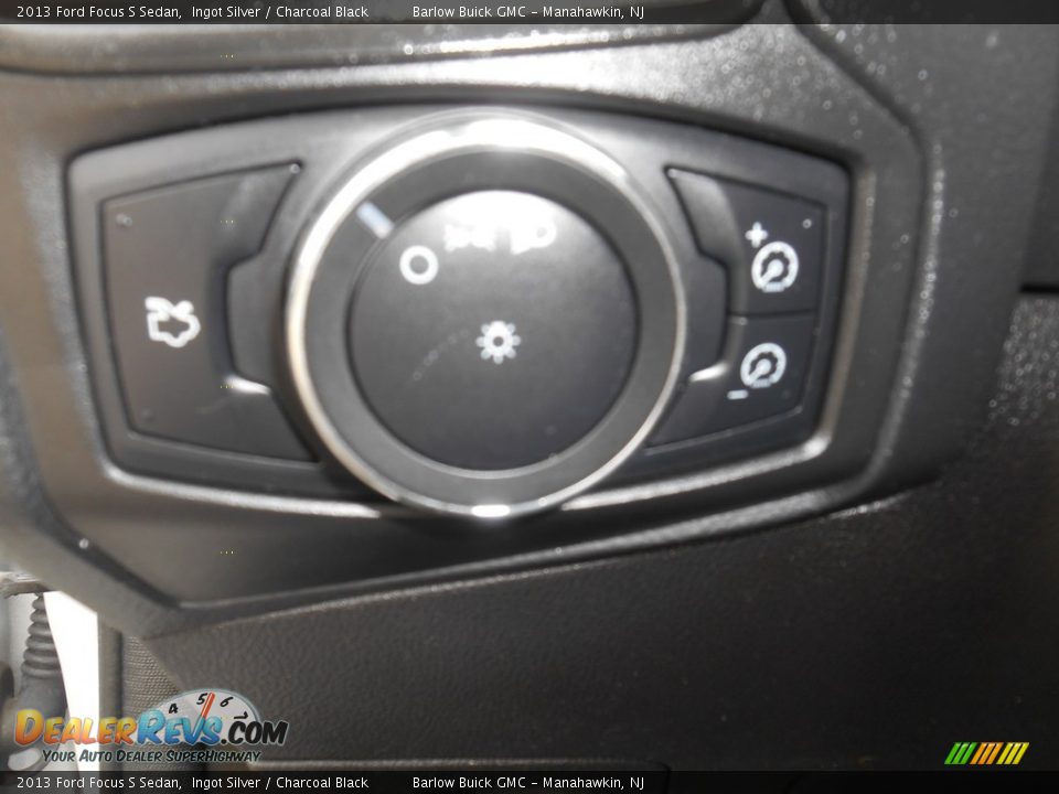 2013 Ford Focus S Sedan Ingot Silver / Charcoal Black Photo #12
