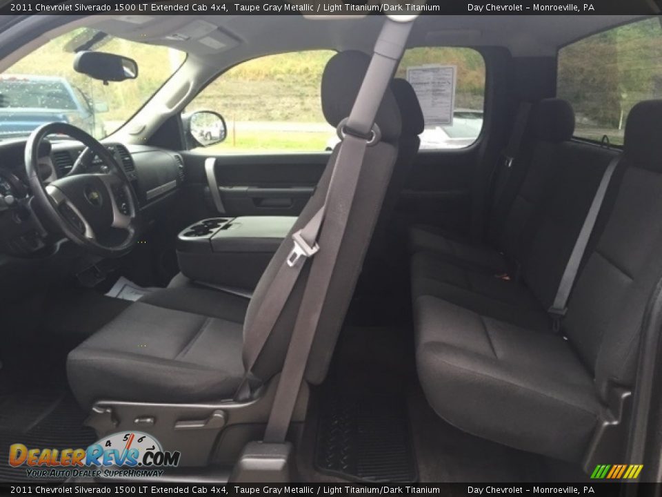 2011 Chevrolet Silverado 1500 LT Extended Cab 4x4 Taupe Gray Metallic / Light Titanium/Dark Titanium Photo #9