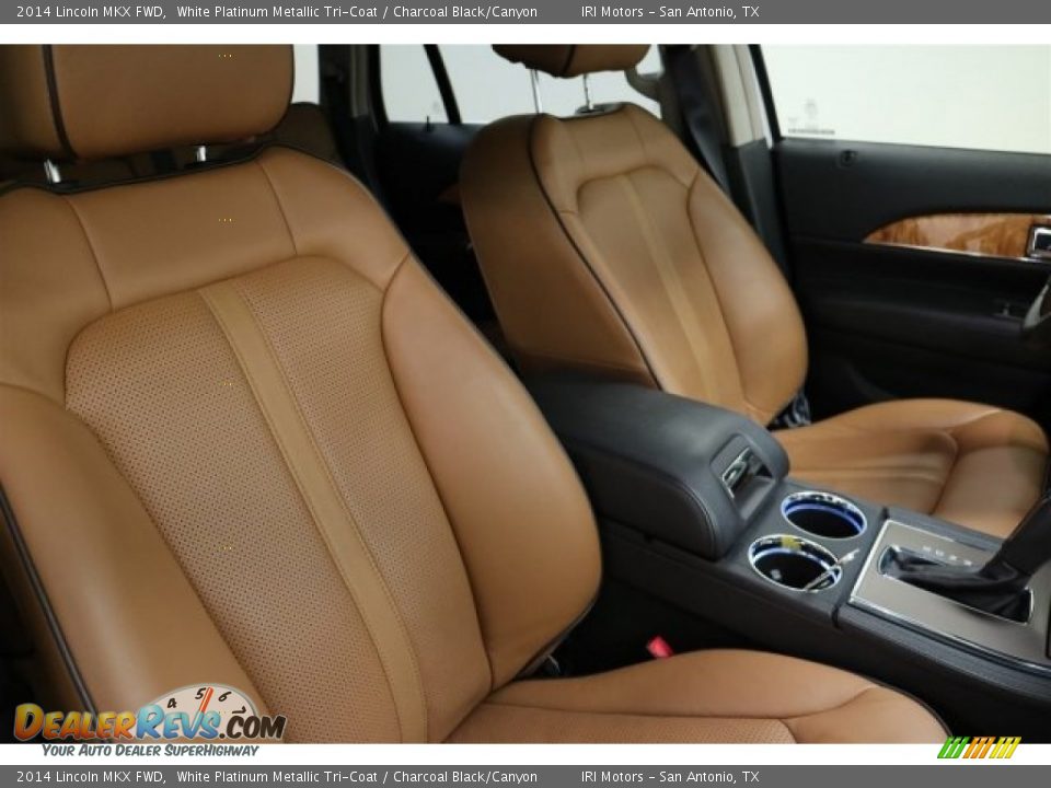 2014 Lincoln MKX FWD White Platinum Metallic Tri-Coat / Charcoal Black/Canyon Photo #34