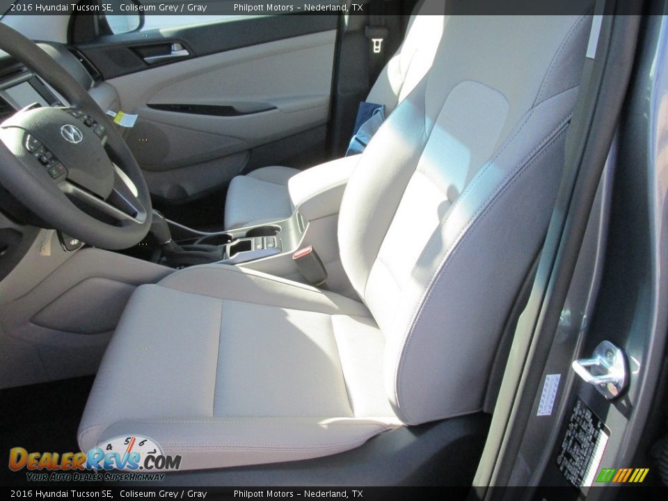 Gray Interior - 2016 Hyundai Tucson SE Photo #20