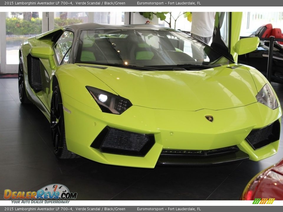 Verde Scandal 2015 Lamborghini Aventador LP 700-4 Photo #2