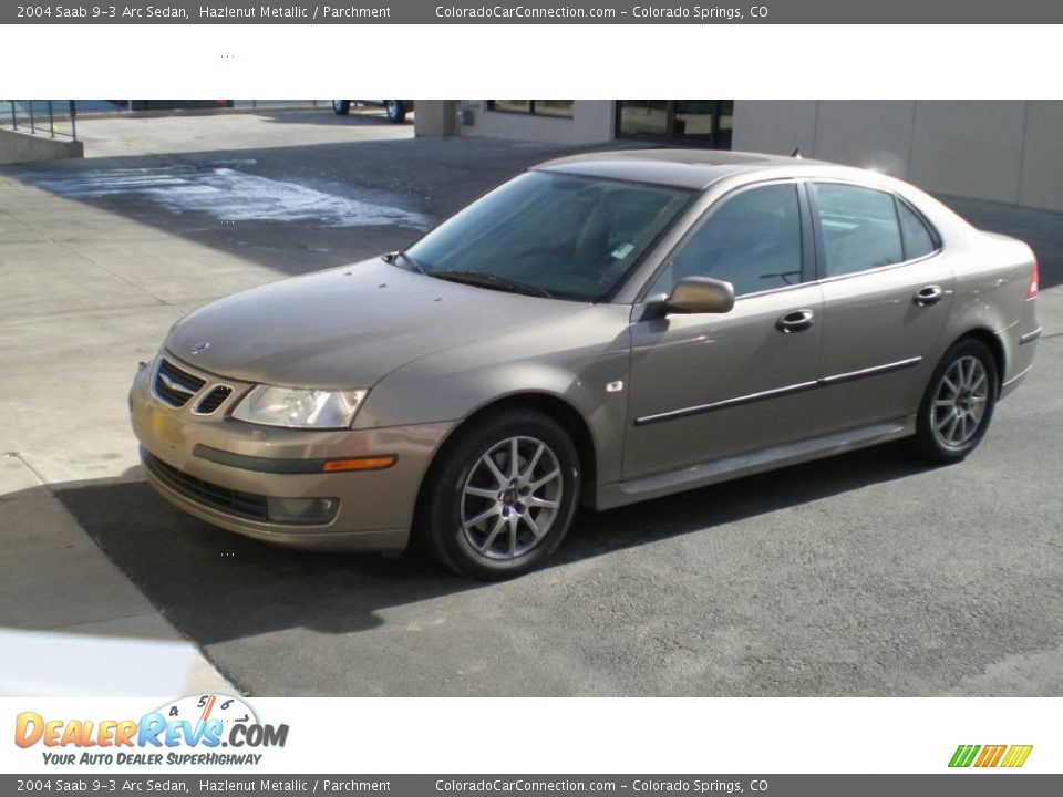 2004 Saab 9-3 Arc Sedan Hazlenut Metallic / Parchment Photo #1
