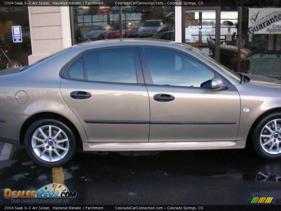 2004 Saab 9-3 Arc Sedan Hazlenut Metallic / Parchment Photo #3