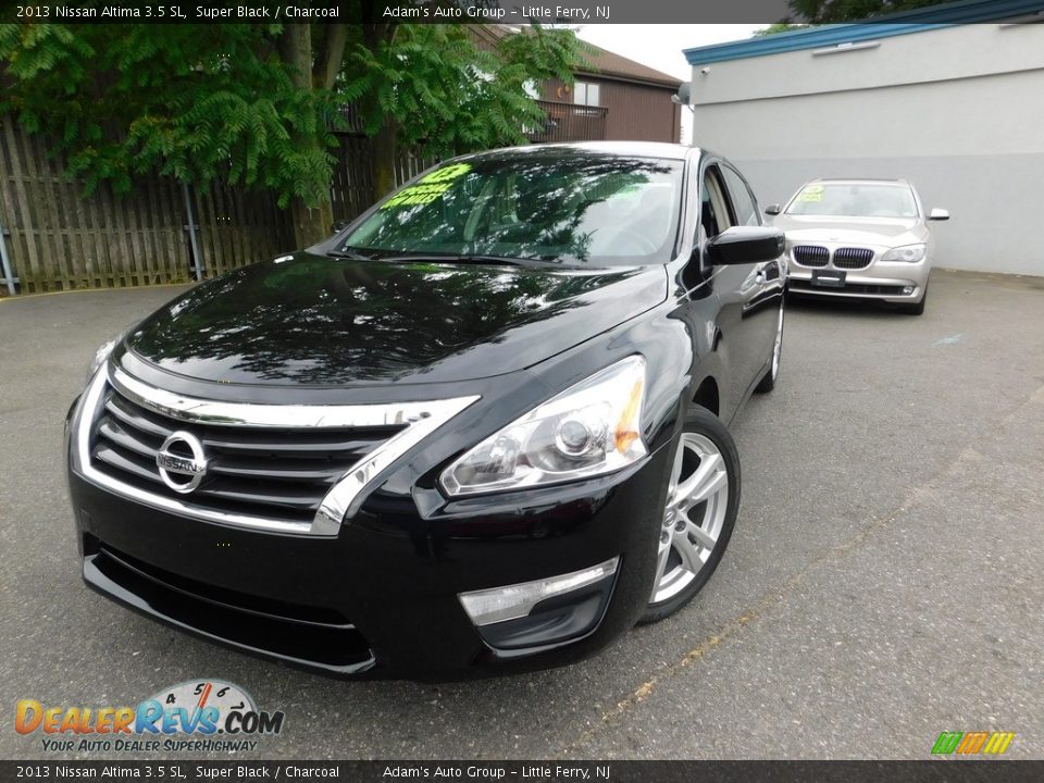 Front 3/4 View of 2013 Nissan Altima 3.5 SL Photo #1
