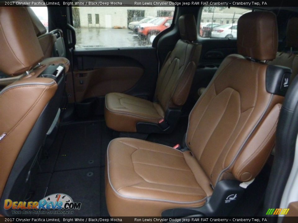 Rear Seat of 2017 Chrysler Pacifica Limited Photo #4