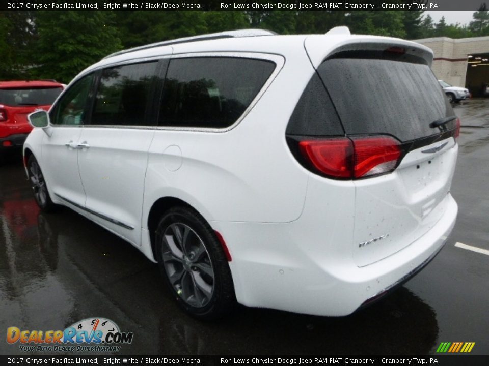 2017 Chrysler Pacifica Limited Bright White / Black/Deep Mocha Photo #7