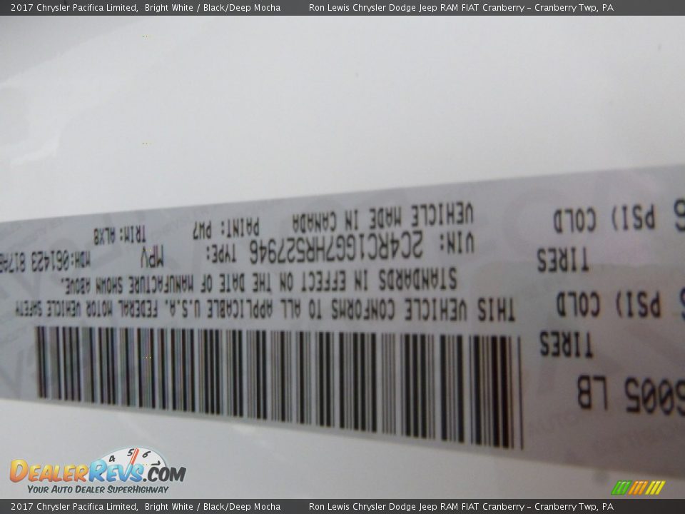 2017 Chrysler Pacifica Limited Bright White / Black/Deep Mocha Photo #17