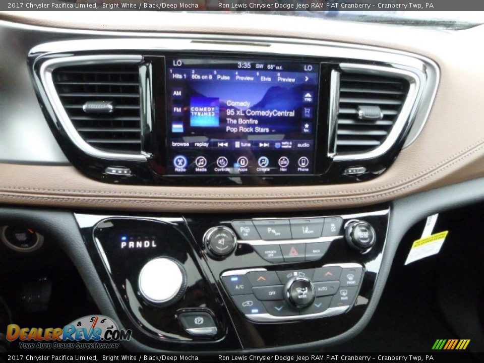 2017 Chrysler Pacifica Limited Bright White / Black/Deep Mocha Photo #18