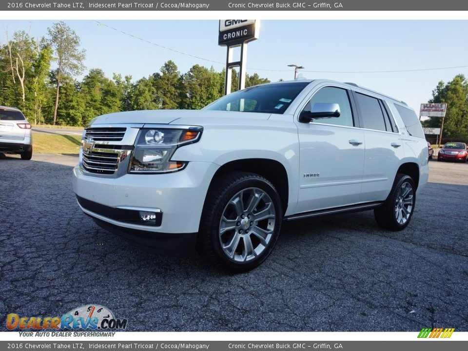 2016 Chevrolet Tahoe LTZ Iridescent Pearl Tricoat / Cocoa/Mahogany Photo #3