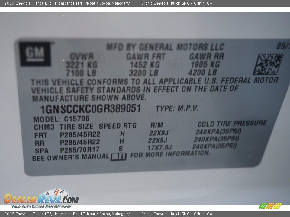 2016 Chevrolet Tahoe LTZ Iridescent Pearl Tricoat / Cocoa/Mahogany Photo #17