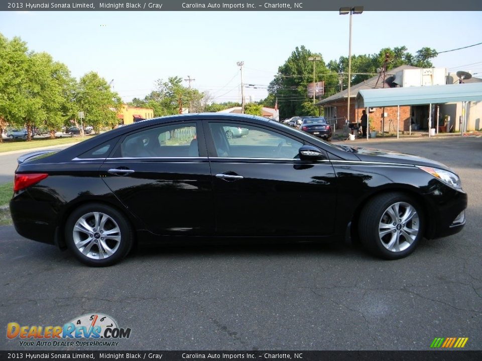 2013 Hyundai Sonata Limited Midnight Black / Gray Photo #11