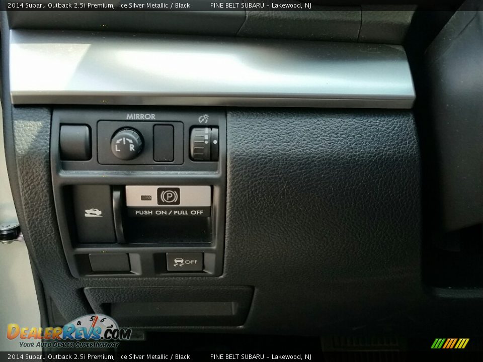 2014 Subaru Outback 2.5i Premium Ice Silver Metallic / Black Photo #23