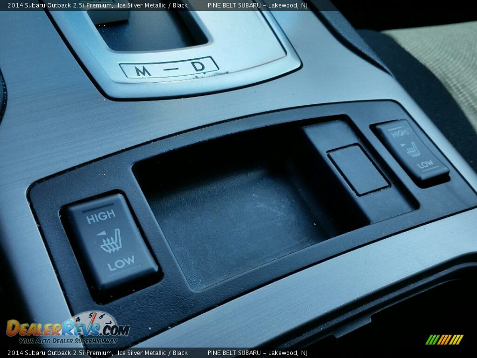 2014 Subaru Outback 2.5i Premium Ice Silver Metallic / Black Photo #26