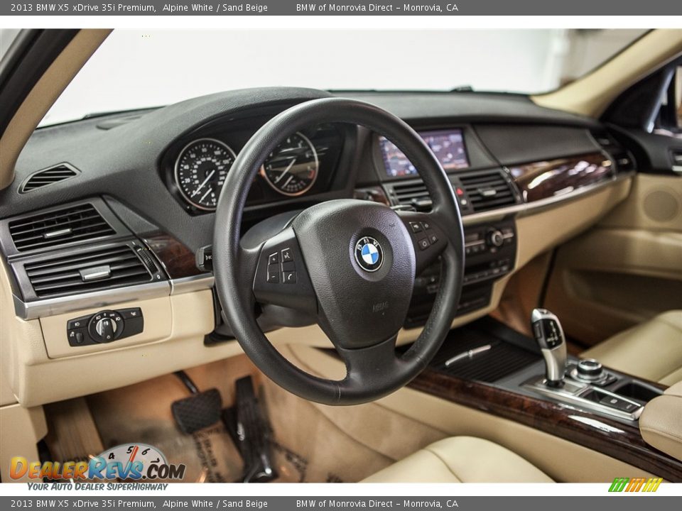 2013 BMW X5 xDrive 35i Premium Alpine White / Sand Beige Photo #19