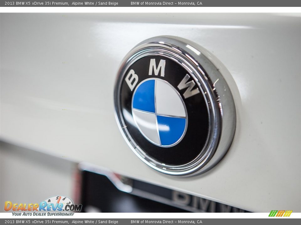 2013 BMW X5 xDrive 35i Premium Alpine White / Sand Beige Photo #30