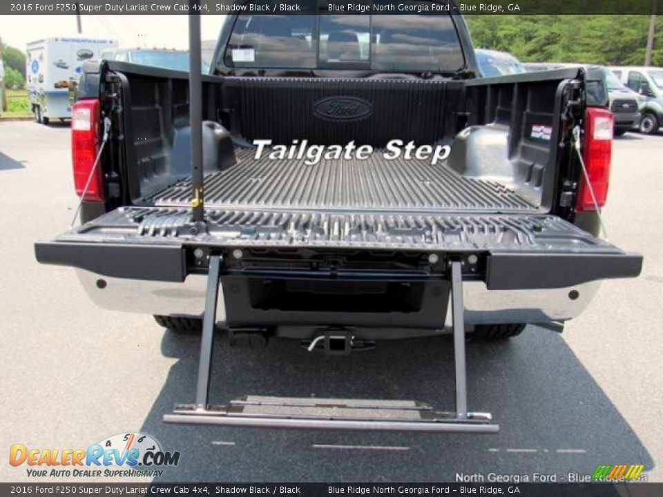 2016 Ford F250 Super Duty Lariat Crew Cab 4x4 Shadow Black / Black Photo #15
