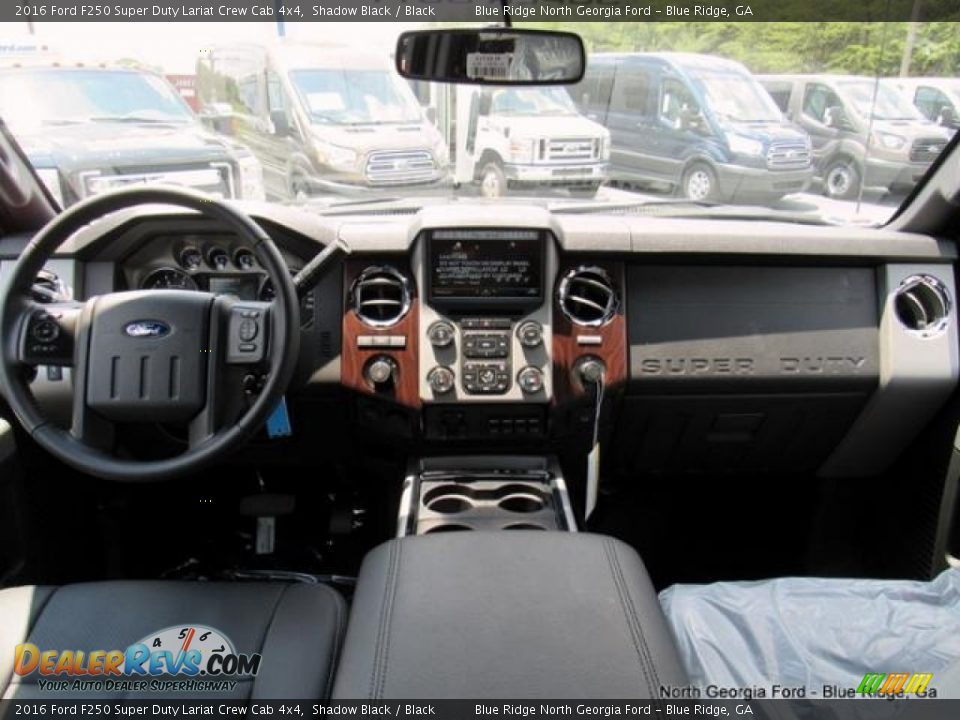 2016 Ford F250 Super Duty Lariat Crew Cab 4x4 Shadow Black / Black Photo #17