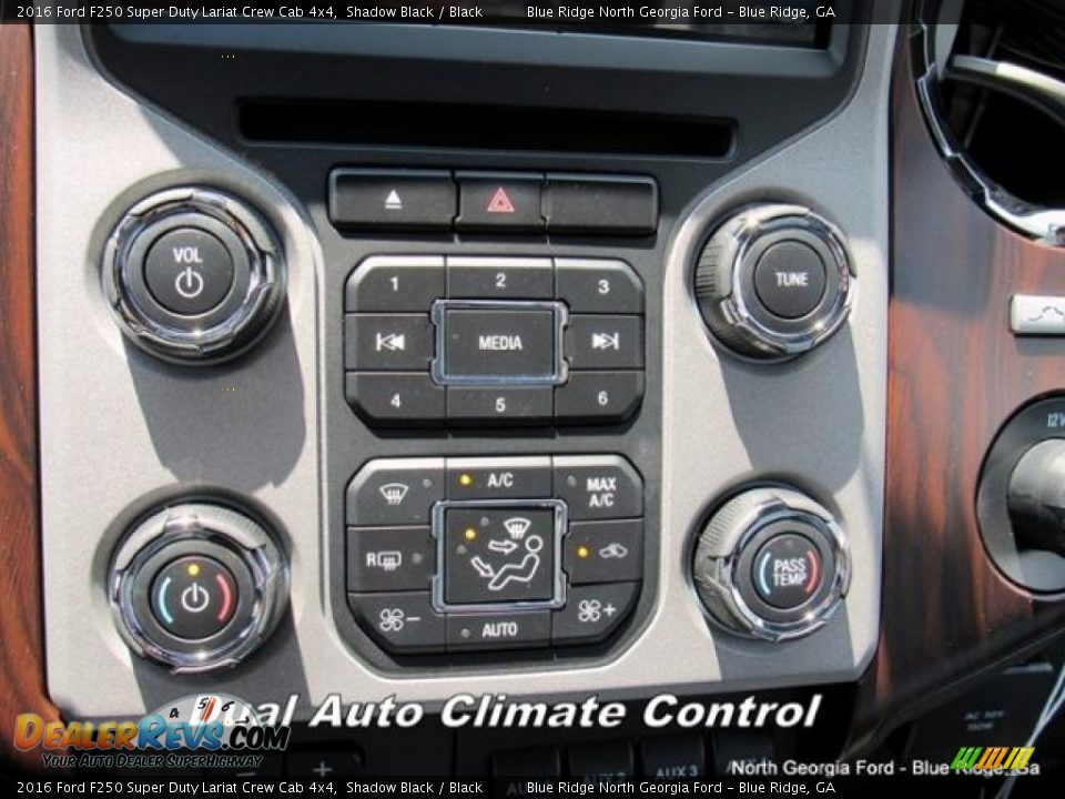 2016 Ford F250 Super Duty Lariat Crew Cab 4x4 Shadow Black / Black Photo #23