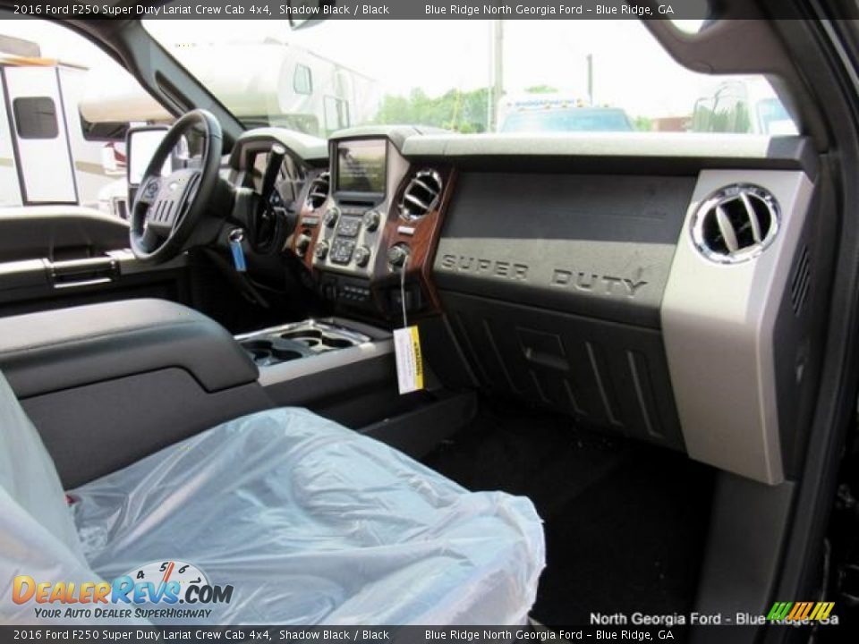 2016 Ford F250 Super Duty Lariat Crew Cab 4x4 Shadow Black / Black Photo #31