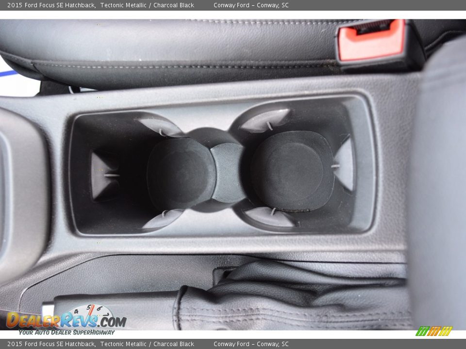 2015 Ford Focus SE Hatchback Tectonic Metallic / Charcoal Black Photo #30