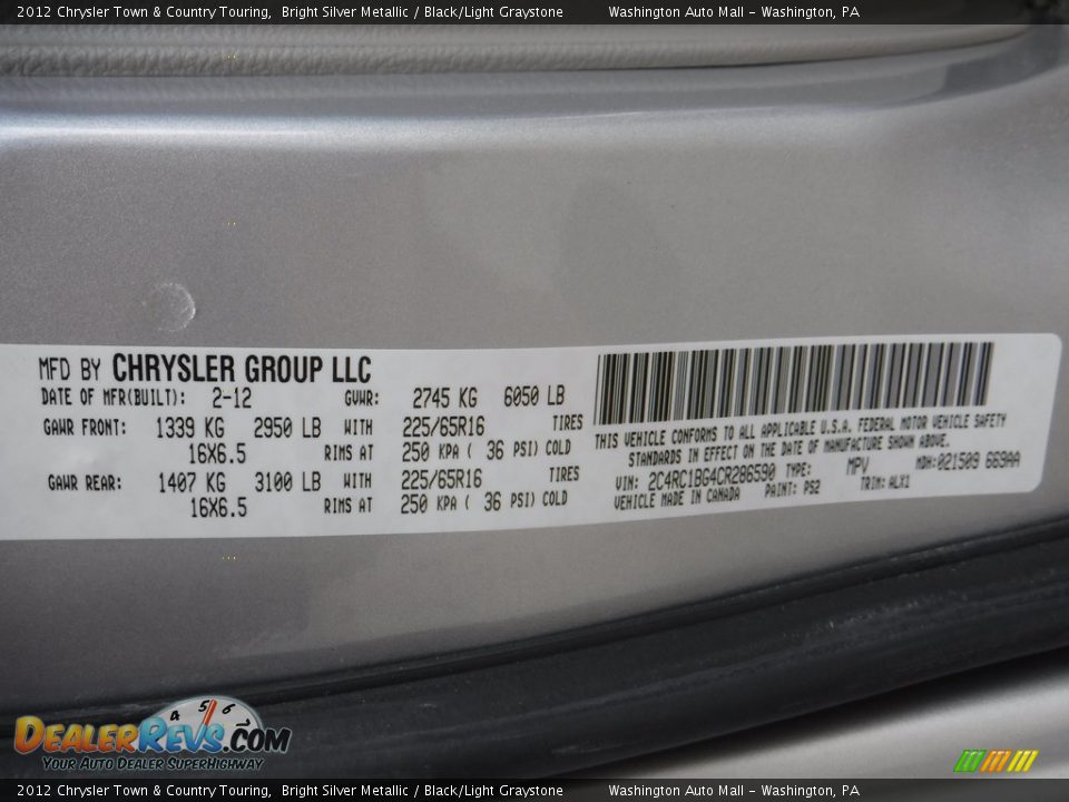 2012 Chrysler Town & Country Touring Bright Silver Metallic / Black/Light Graystone Photo #24