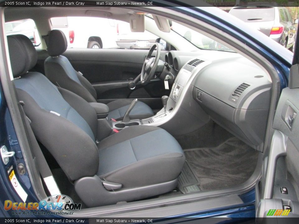 2005 Scion tC Indigo Ink Pearl / Dark Gray Photo #18