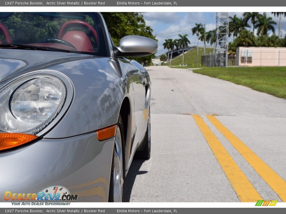 1997 Porsche Boxster Arctic Silver Metallic / Boxster Red Photo #20