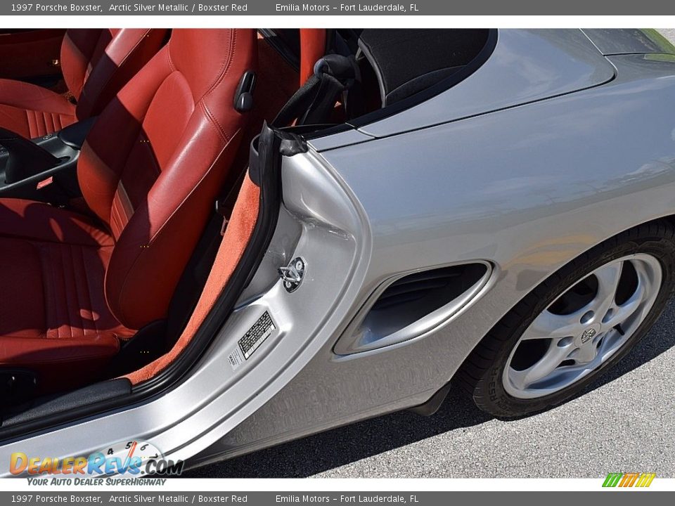 1997 Porsche Boxster Arctic Silver Metallic / Boxster Red Photo #43