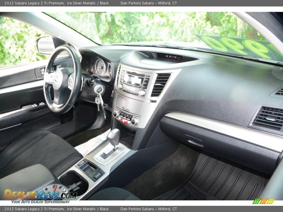 2013 Subaru Legacy 2.5i Premium Ice Silver Metallic / Black Photo #9