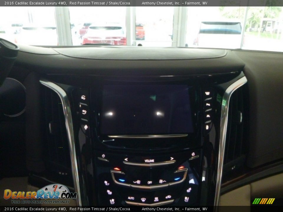 2016 Cadillac Escalade Luxury 4WD Red Passion Tintcoat / Shale/Cocoa Photo #15