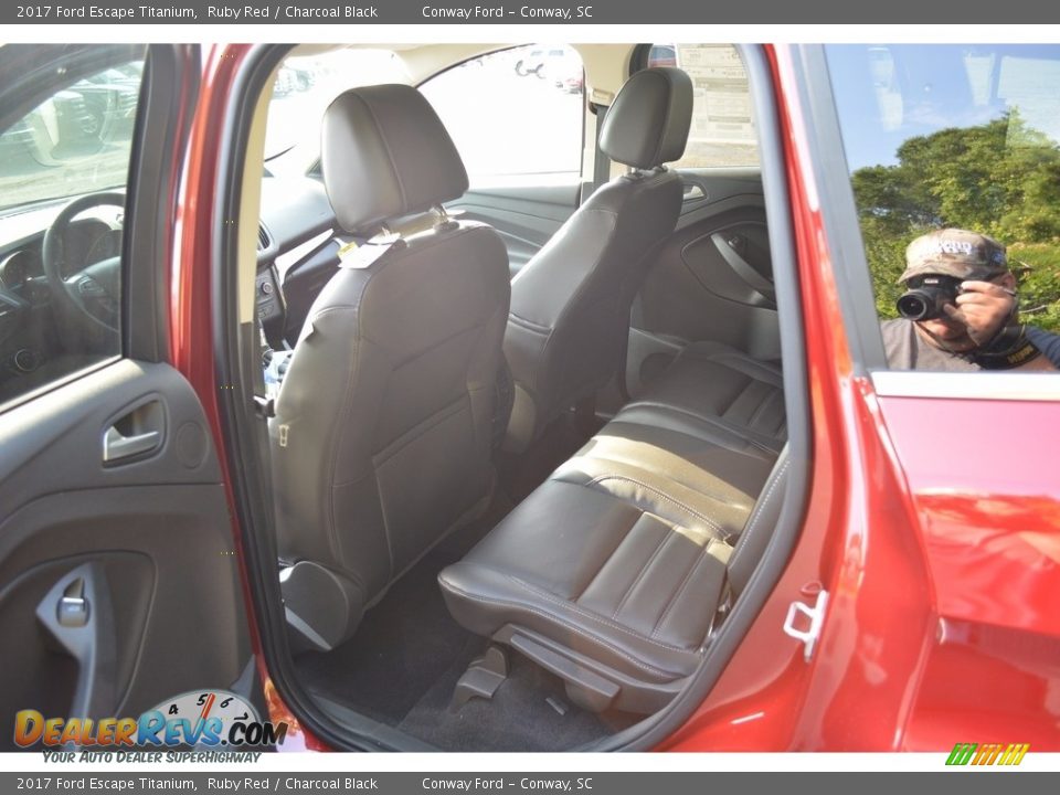 2017 Ford Escape Titanium Ruby Red / Charcoal Black Photo #22