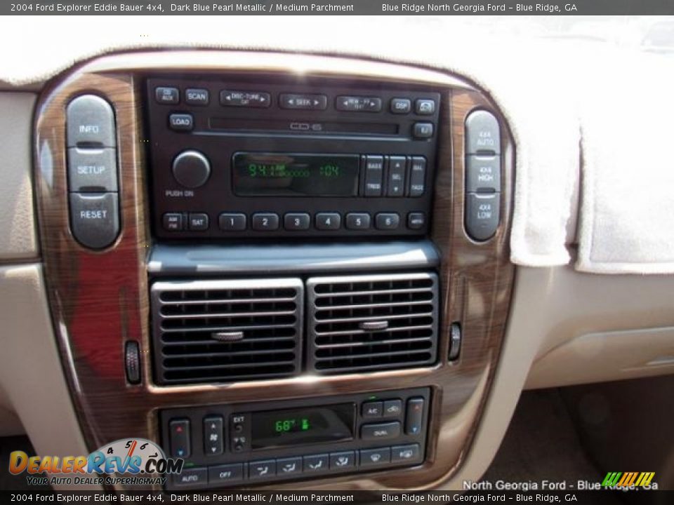 2004 Ford Explorer Eddie Bauer 4x4 Dark Blue Pearl Metallic / Medium Parchment Photo #18