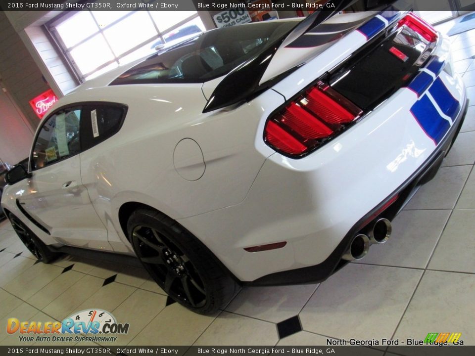 2016 Ford Mustang Shelby GT350R Oxford White / Ebony Photo #32