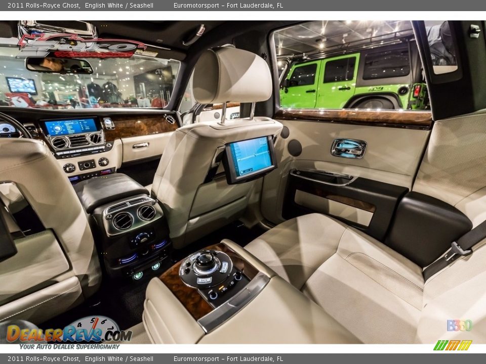2011 Rolls-Royce Ghost English White / Seashell Photo #32