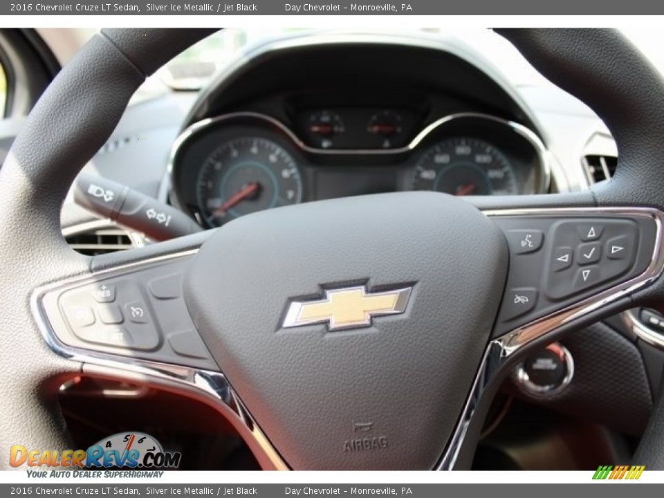 2016 Chevrolet Cruze LT Sedan Silver Ice Metallic / Jet Black Photo #17