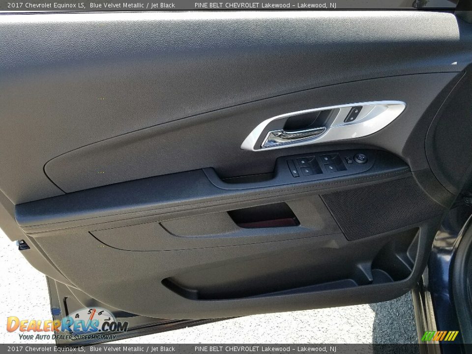 2017 Chevrolet Equinox LS Blue Velvet Metallic / Jet Black Photo #7