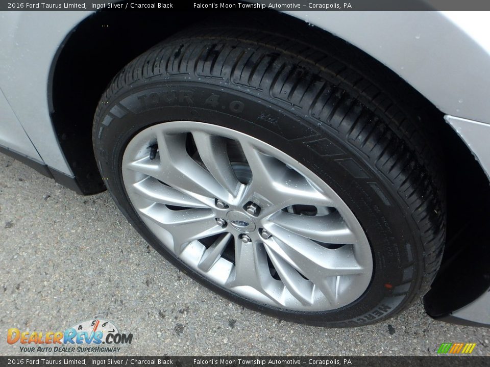 2016 Ford Taurus Limited Ingot Silver / Charcoal Black Photo #9