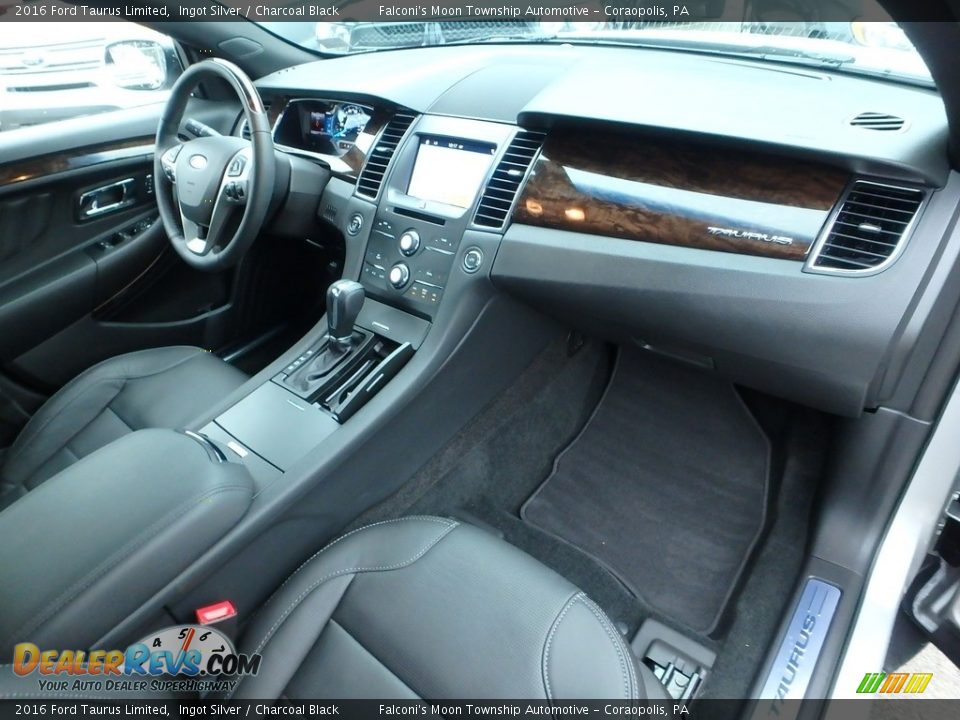 2016 Ford Taurus Limited Ingot Silver / Charcoal Black Photo #11