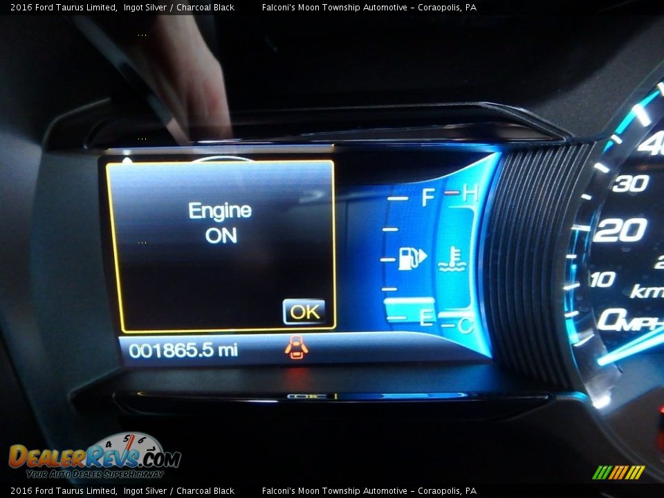 2016 Ford Taurus Limited Ingot Silver / Charcoal Black Photo #24