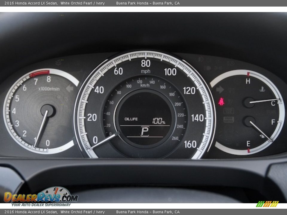 2016 Honda Accord LX Sedan White Orchid Pearl / Ivory Photo #15