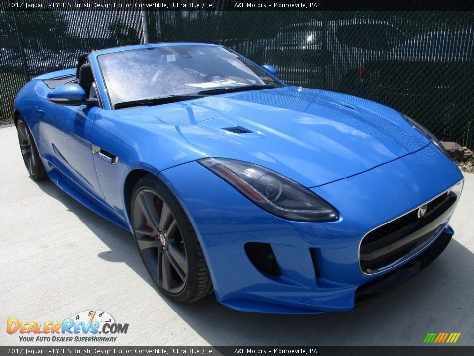 Front 3/4 View of 2017 Jaguar F-TYPE S British Design Edition Convertible Photo #6