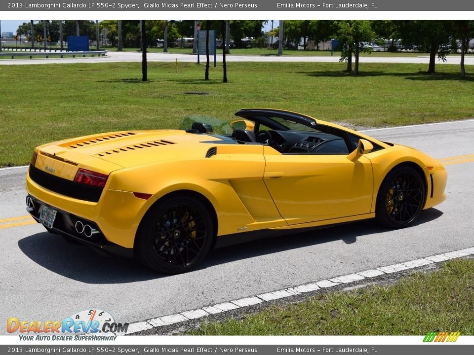 2013 Lamborghini Gallardo LP 550-2 Spyder Giallo Midas Pearl Effect / Nero Perseus Photo #11