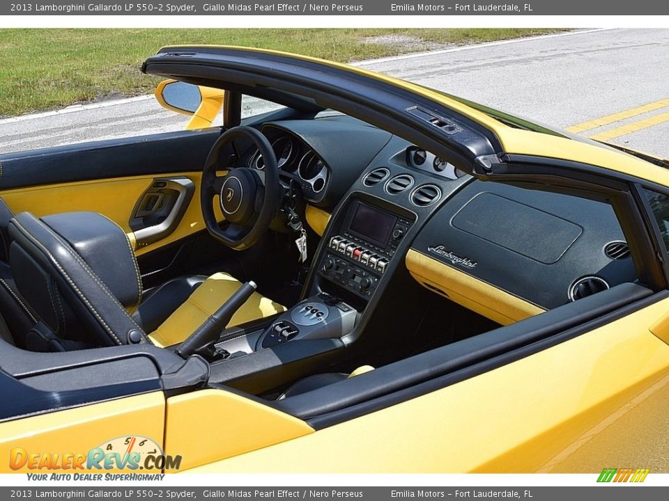 2013 Lamborghini Gallardo LP 550-2 Spyder Giallo Midas Pearl Effect / Nero Perseus Photo #20