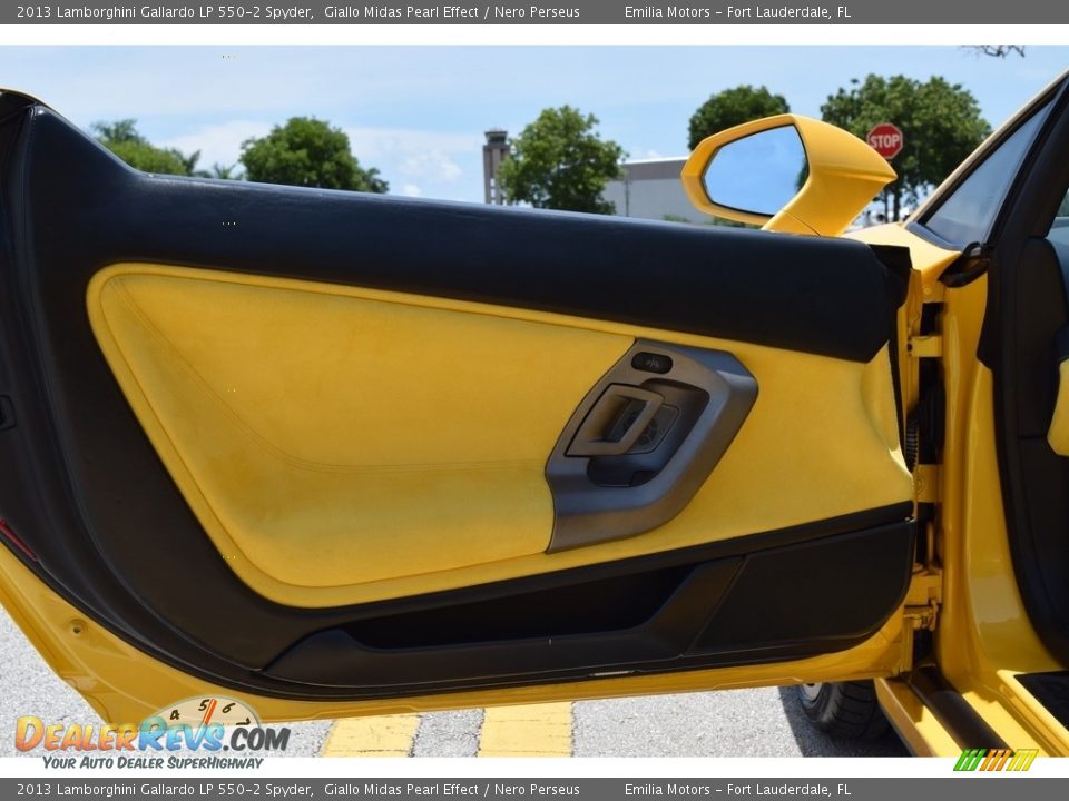 2013 Lamborghini Gallardo LP 550-2 Spyder Giallo Midas Pearl Effect / Nero Perseus Photo #31