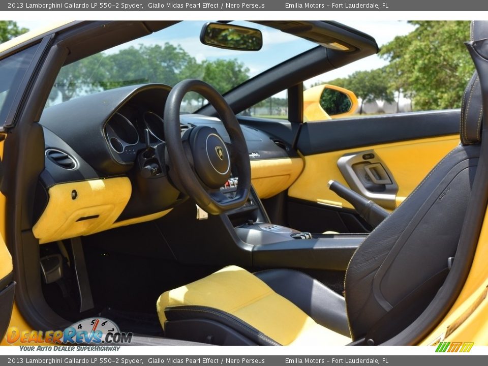 2013 Lamborghini Gallardo LP 550-2 Spyder Giallo Midas Pearl Effect / Nero Perseus Photo #38